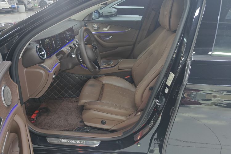 Mercedes-Benz E Class 2022 car image #24