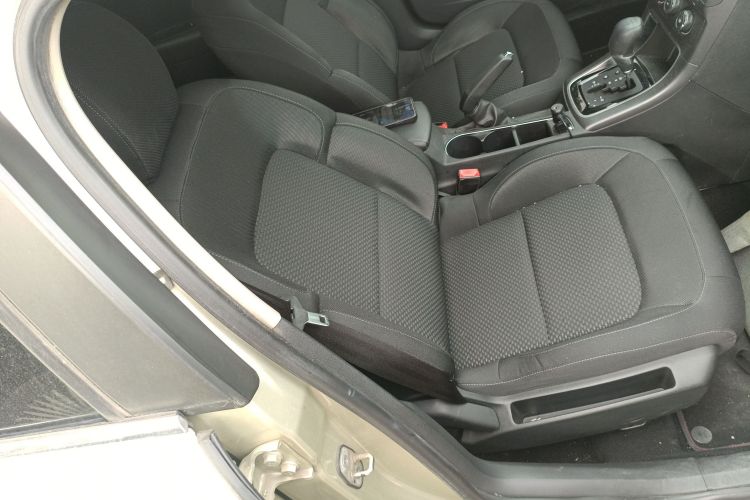 Citroen C4 C-Quatre 2017 #24 Citroen C4 C-Quatre 2017 car image #24