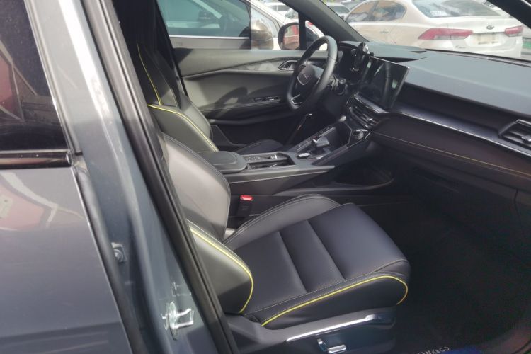 领克 领克06 2023 汽车图片 #24