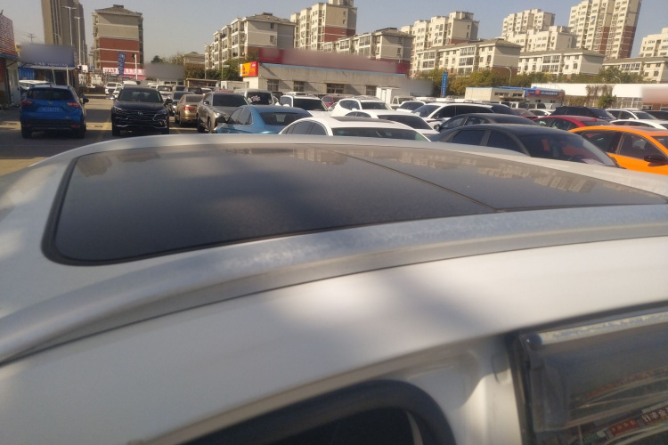 MG ONE 2022 car image #24