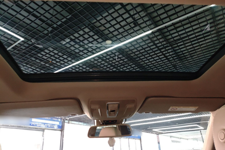 Mercedes-Benz M Class 2016 #24 Mercedes-Benz M Class 2016 car image #24