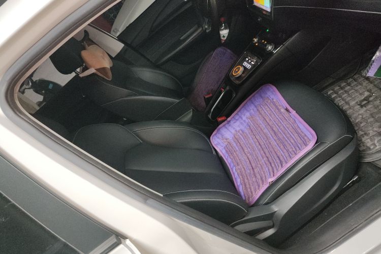 荣威 荣威Ei5 2019 汽车图片 #24