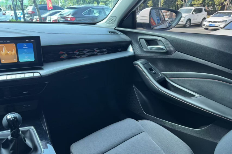 MG5 2024 汽车图片 #24