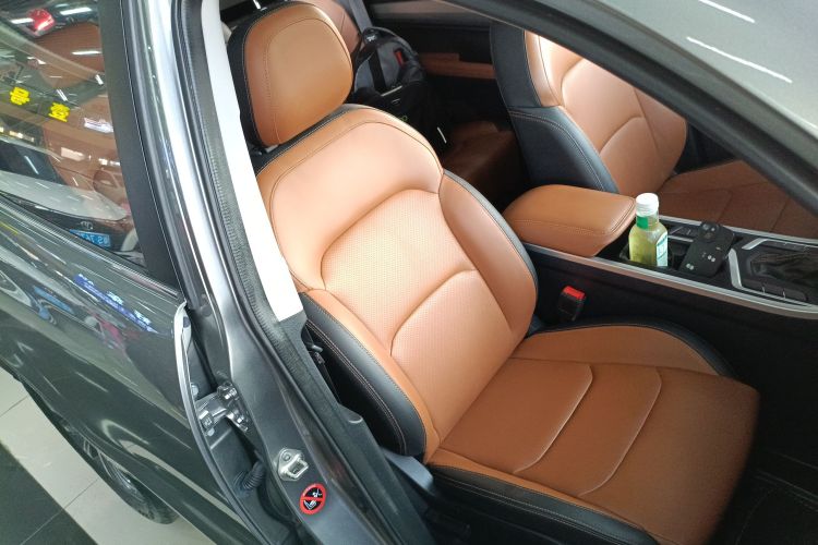 GEELY Vision X6 2020 car image #24