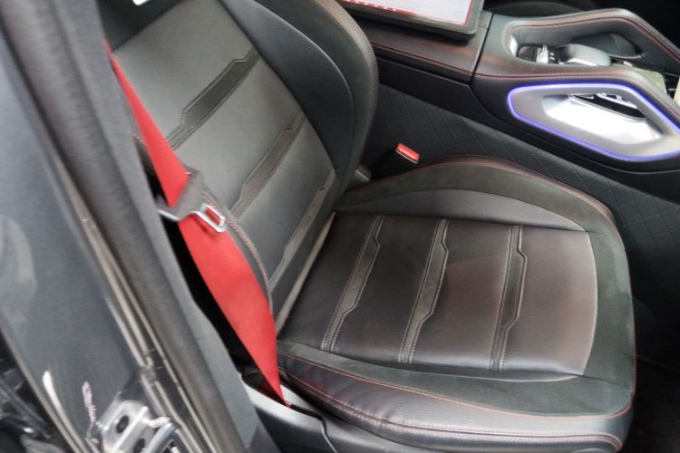 Mercedes-Benz GLE Coupe AMG 2022 car image #24