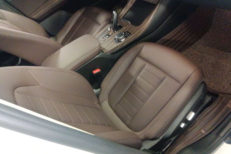BMW X3 2018 car image #24