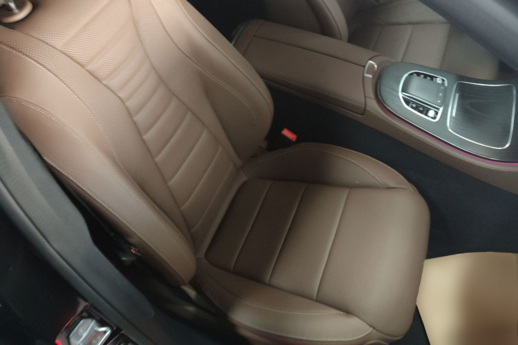 Mercedes-Benz E Class 2021 car image #24