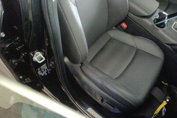 丰田 威飒 2023 汽车图片 #24