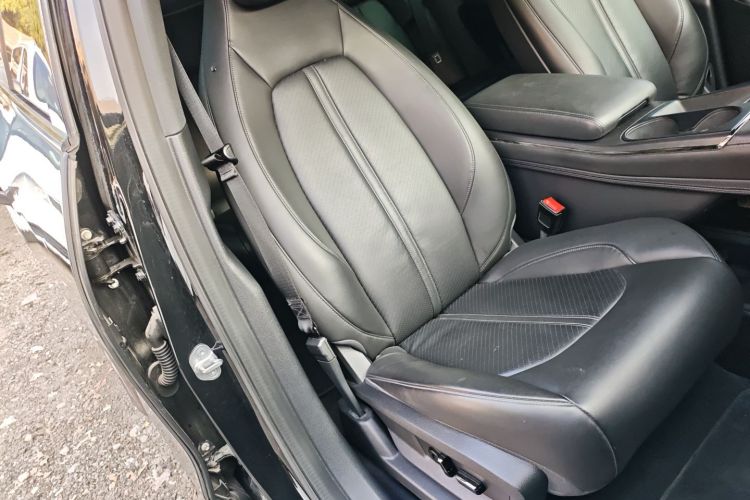 蔚来 蔚来ES6 2022 汽车图片 #24