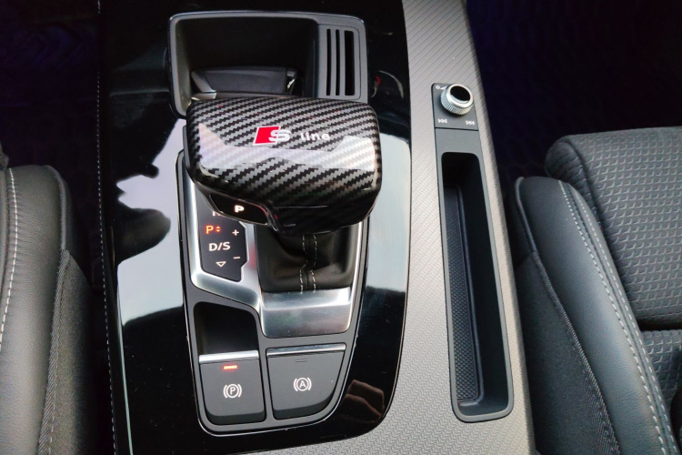 Audi Q5L Sportback 2023 #24 Audi Q5L Sportback 2023 immagine di auto #24