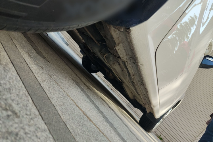 Volkswagen Gran Lavida 2018 immagine di auto #24