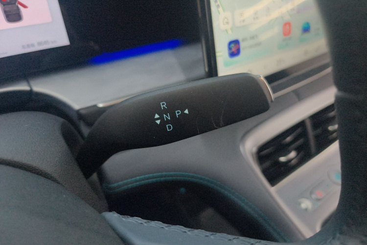 BYD Sea Lion 07 DM-i 2025 car image #24