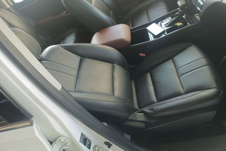 广汽传祺 传祺GS7 2018 汽车图片 #24