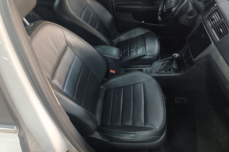 Volkswagen Lavida 2018 #24 Volkswagen Lavida 2018 car image #24