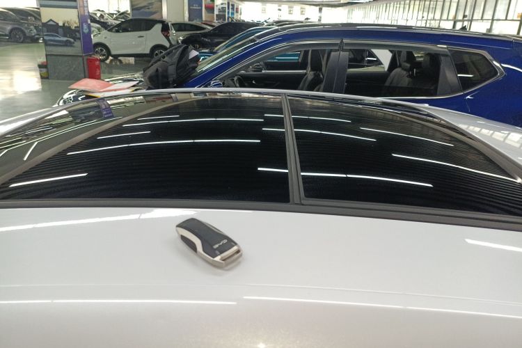 BYD Han 2021 car image #24