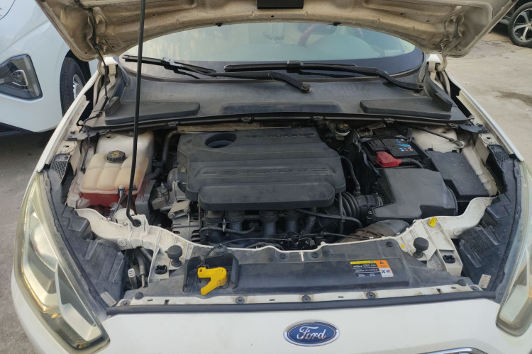 Ford Escort 2015 #24 Ford Escort 2015 immagine di auto #24