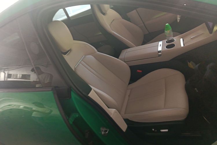 MI YU7 2025 #24 MI YU7 2025 صورة سيارة #24