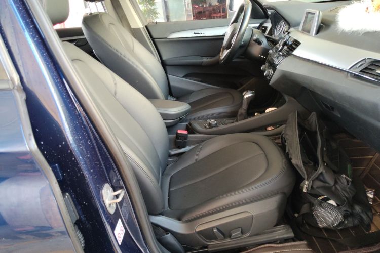 BMW X1 2018 car image #24