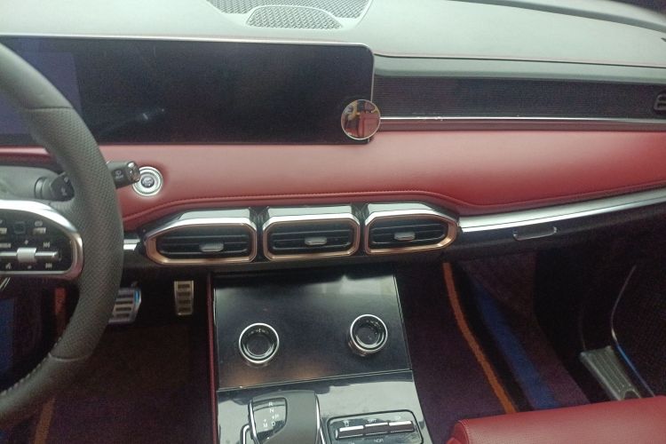 X70 PLUS 2021 imagen de coche #24
