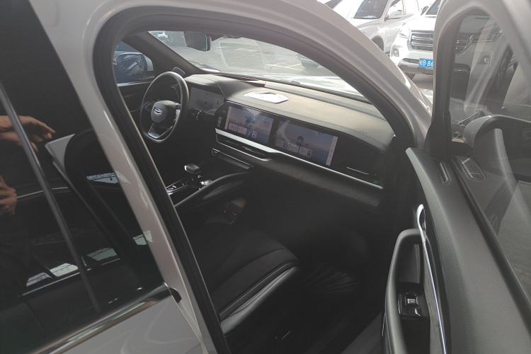 GEELY Monjaro 2024 #24 GEELY Monjaro 2024 car image #24