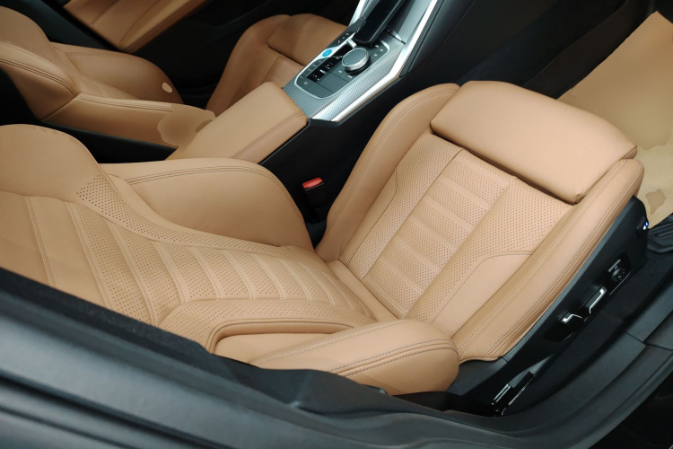 BMW i4 M50 2024 car image #24