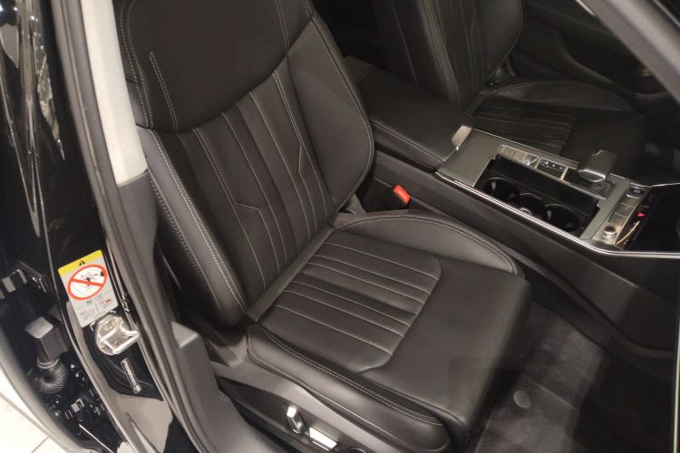 Audi A6L 2024 car image #24