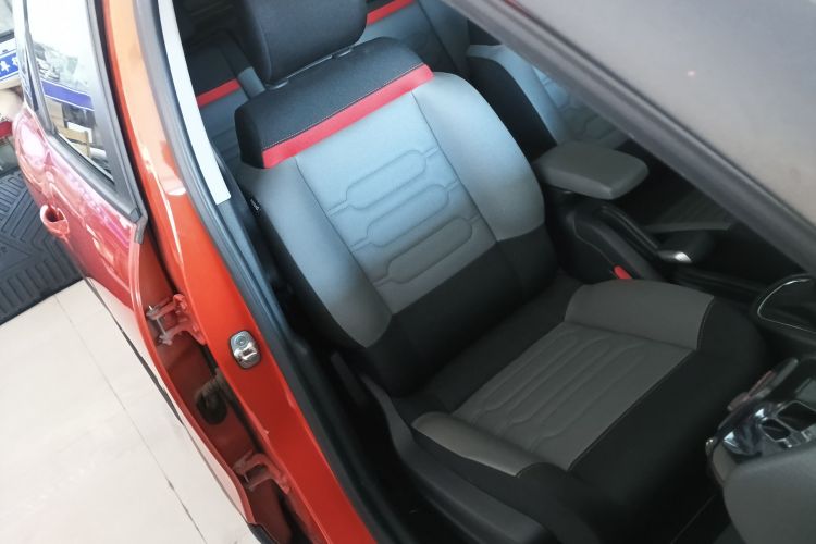 Citroen C4 AIRCROSS 2019 car image #24