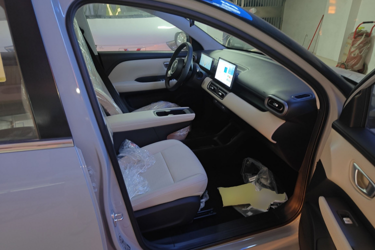 Wuling Binguo PLUS 2025 #24 Wuling Binguo PLUS 2025 immagine di auto #24