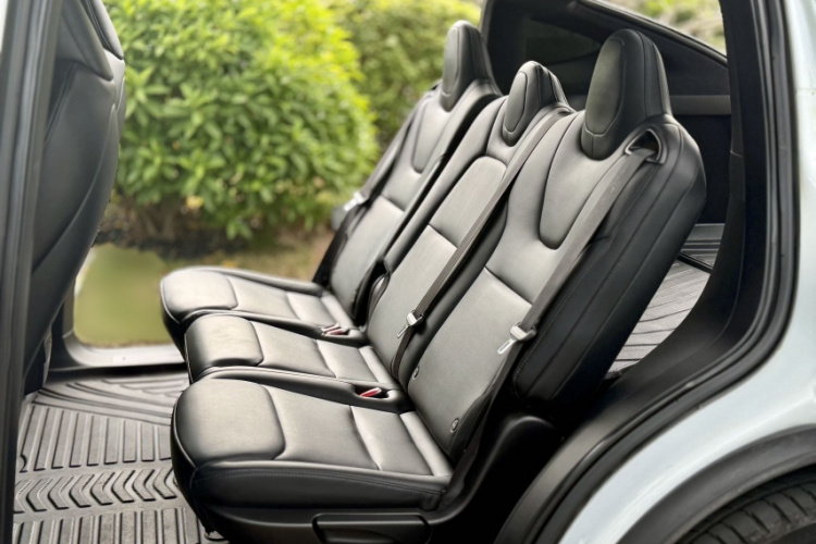 Tesla Model X 2019 immagine di auto #24