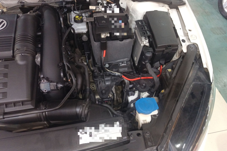 Volkswagen Golf 2019 car image #24