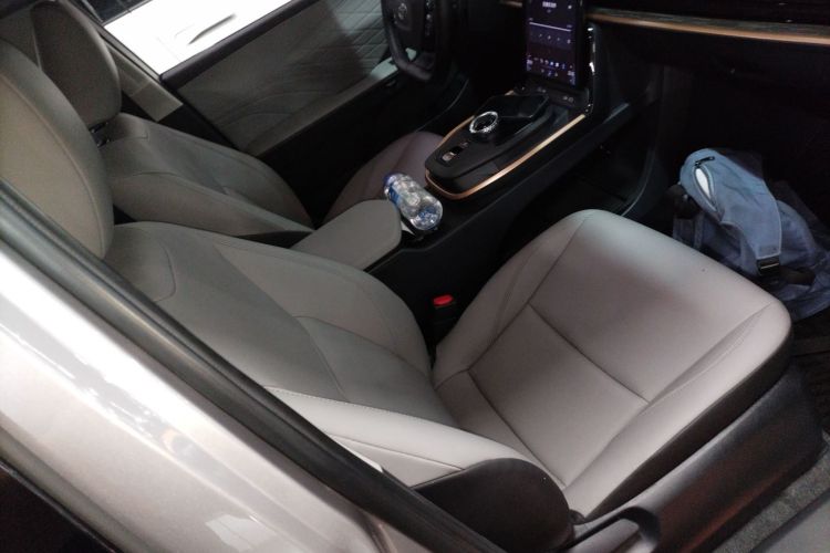 Toyota bZ3 2024 immagine di auto #24