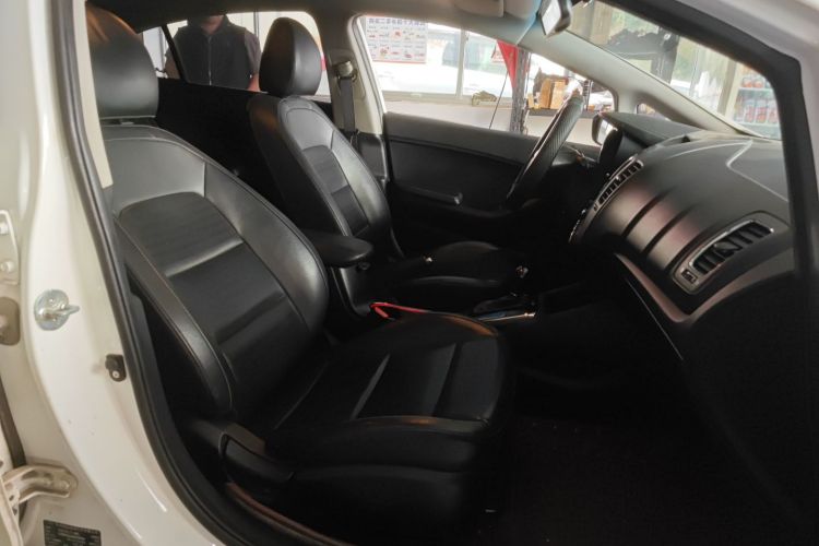 Kia K3 2017 #24 Kia K3 2017 car image #24