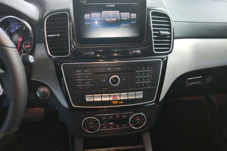 Mercedes-Benz GLE Coupe 2016 car image #24