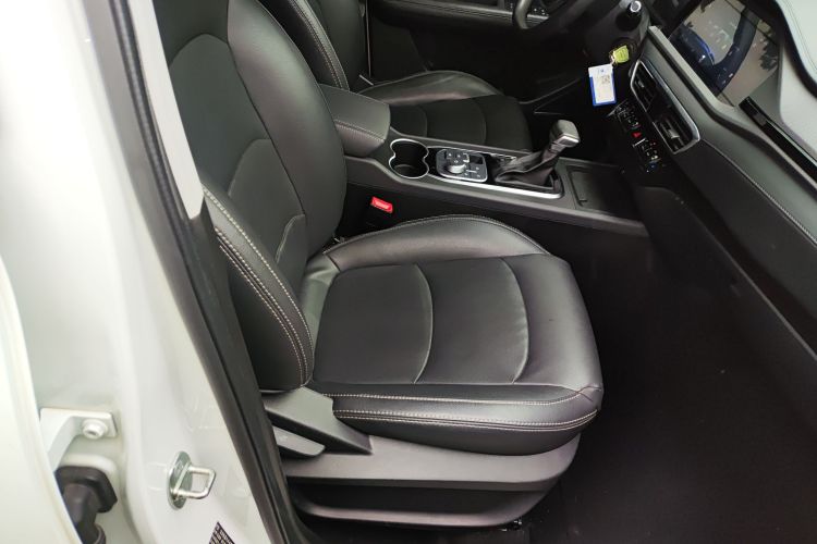 Kaiyi Showjet 2022 #24 Kaiyi Showjet 2022 car image #24