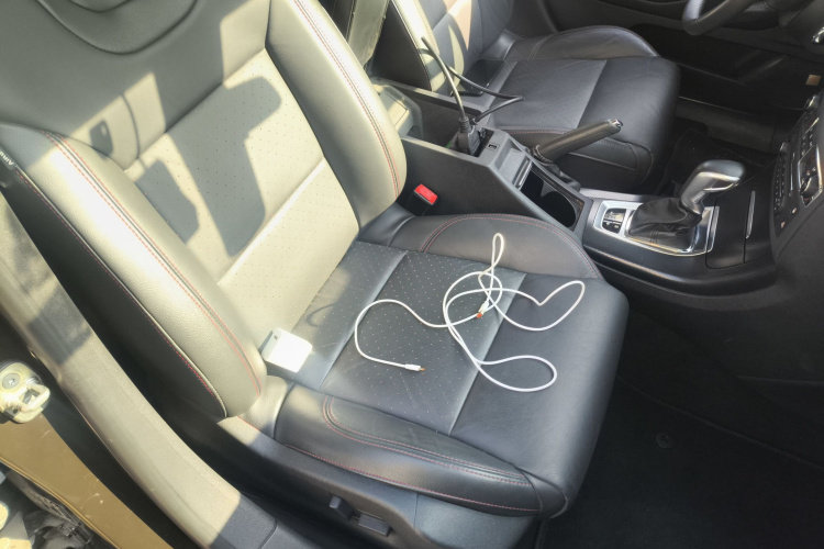 Citroen C5 2016 car image #24