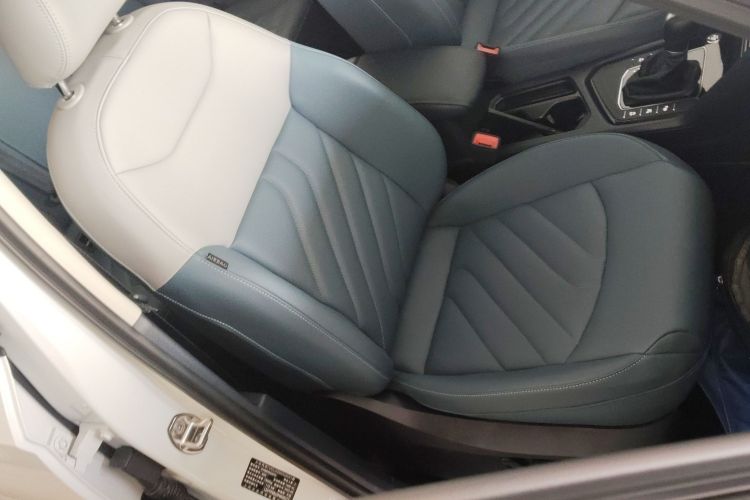 Volkswagen Tharu 2024 car image #24
