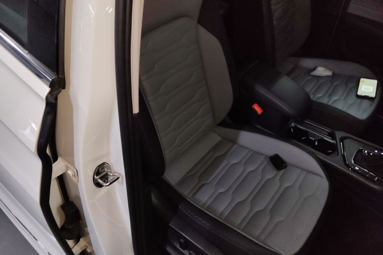 Volkswagen Tiguan X 2022 #24 Volkswagen Tiguan X 2022 car image #24