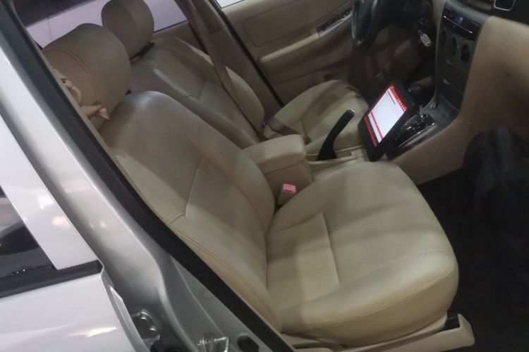 Toyota Corolla (Classic) 2015 immagine di auto #24