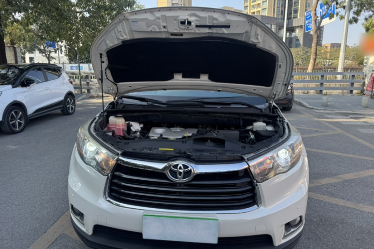 Toyota Highlander 2017 car image #24