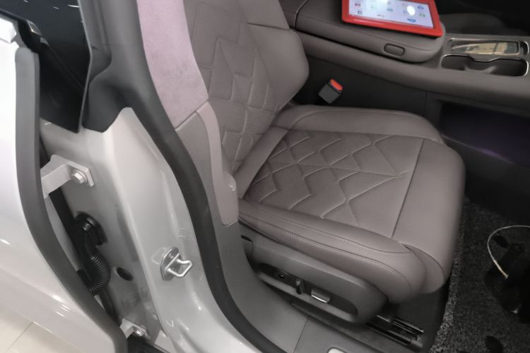 蔚来 蔚来ET7 2024 汽车图片 #24