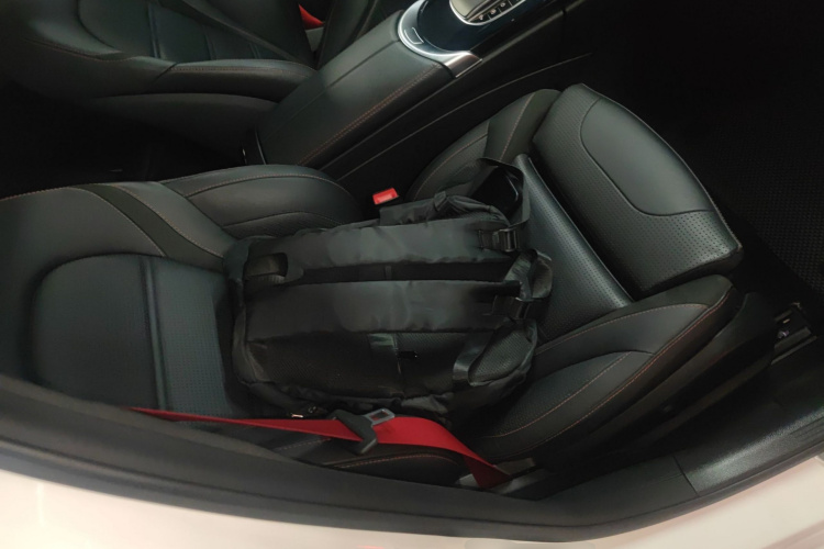 Mercedes-Benz C AMG 2019 immagine di auto #24