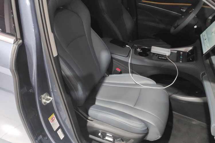 BYD Sea Lion 07 DM-i 2025 car image #24