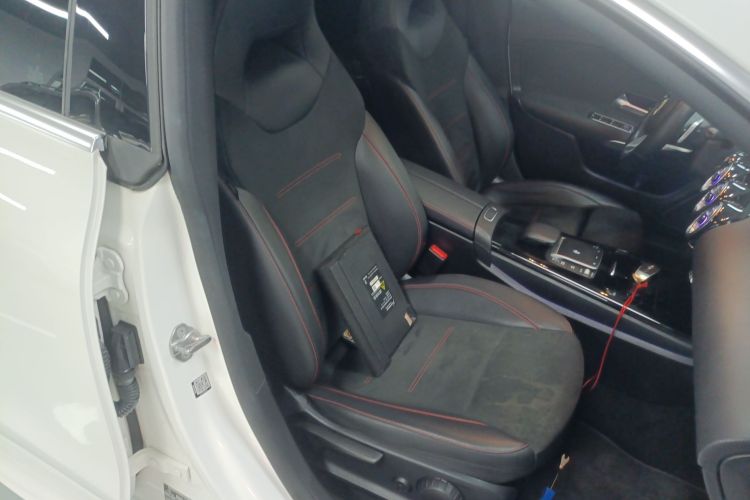 Mercedes-Benz CLA Class (Imported) 2021 #24 Mercedes-Benz CLA Class (Imported) 2021 car image #24