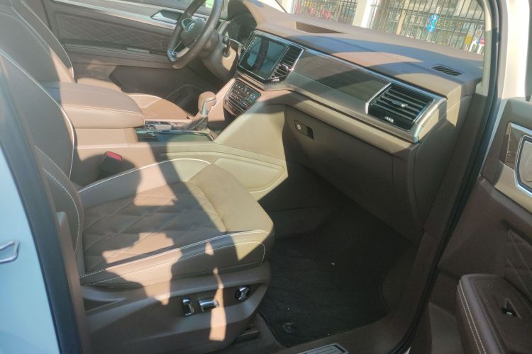 Volkswagen Viloran 2022 #24 Volkswagen Viloran 2022 car image #24