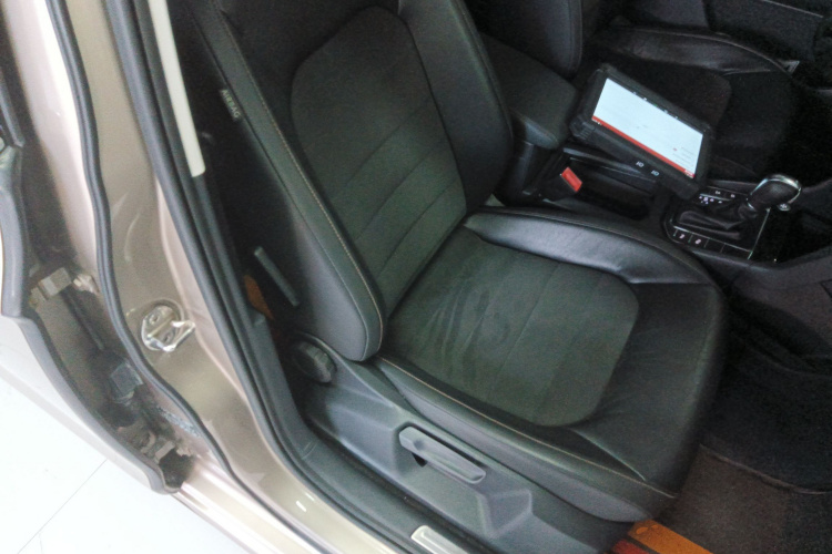 大众 高尔夫·嘉旅 2016 #24 大众 高尔夫·嘉旅 2016 汽车图片 #24