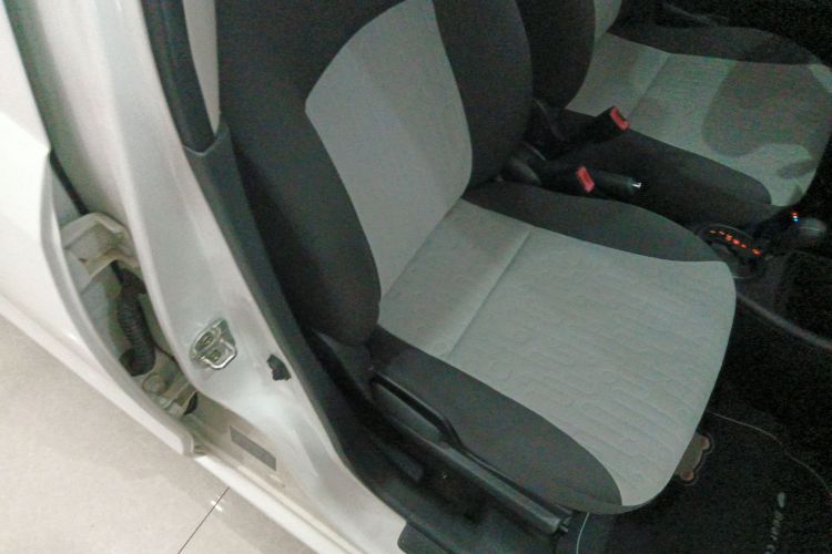 Suzuki Alto 2015 #24 Suzuki Alto 2015 car image #24