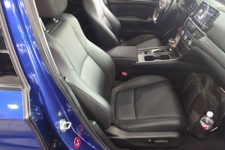Honda Accord 2019 car image #24