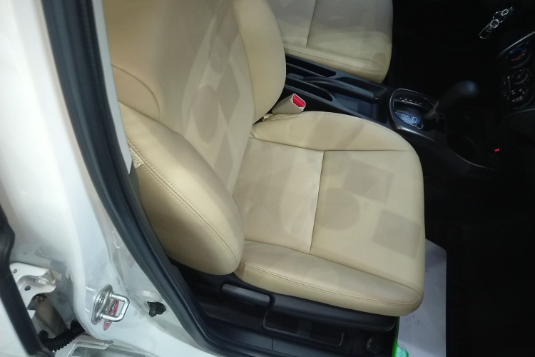 Honda Greiz 2018 изображение автомобиля #24