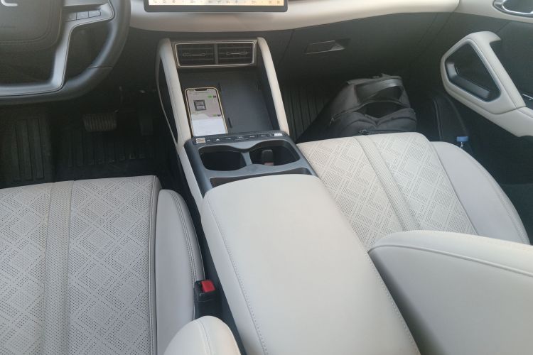 BYD YuanUP 2025 #24 BYD YuanUP 2025 car image #24