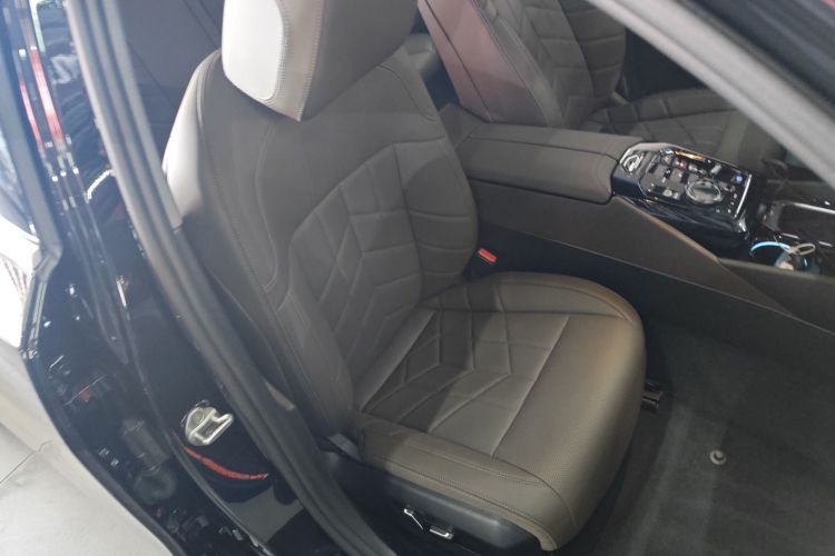 BMW i5 2024 #24 BMW i5 2024 car image #24